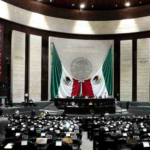 #Política – Aprueban eliminar siete organismos autónomos en México